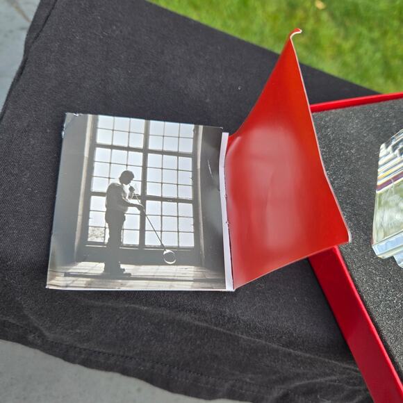 Baccarat Crystal Ribbed Grooved Cube Block Paperweight Display w/Original Box - Picture 8 of 13